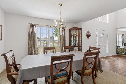 House in Kissimmee, Florida 4 bedrooms, 224.73 sq.m. № 2149518 - photo 5