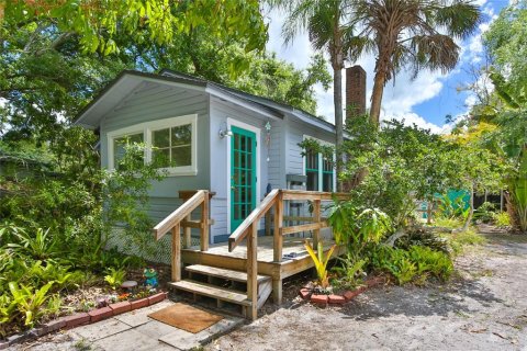 Villa ou maison à vendre à Sarasota, Floride: 3 chambres, 112.41 m2 № 2225364 - photo 4