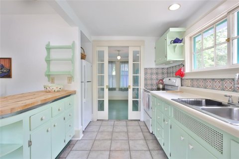 Villa ou maison à vendre à Sarasota, Floride: 3 chambres, 112.41 m2 № 2225364 - photo 16