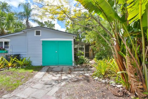 Villa ou maison à vendre à Sarasota, Floride: 3 chambres, 112.41 m2 № 2225364 - photo 27
