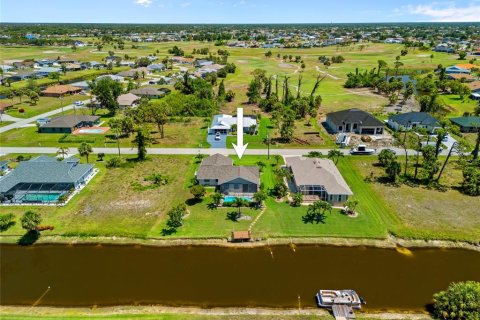 Casa en venta en Rotonda, Florida, 2 dormitorios, 126.16 m2 № 1721202 - foto 25