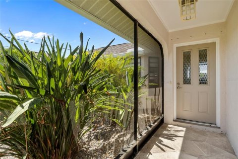 Casa en venta en Rotonda, Florida, 2 dormitorios, 126.16 m2 № 1721202 - foto 4