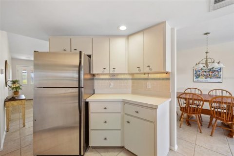 Casa en venta en Rotonda, Florida, 2 dormitorios, 126.16 m2 № 1721202 - foto 12