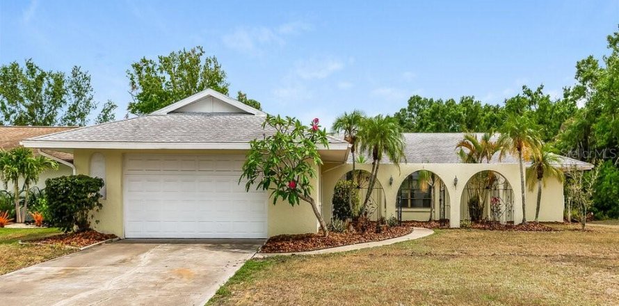Villa ou maison à Sarasota, Floride 3 chambres, 183.76 m2 № 1893746