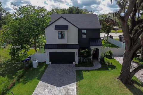 Casa en Orlando, Florida 5 dormitorios № 2084604