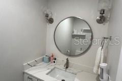 Townhouse in Tampa, Florida 2 bedrooms, 118.26 sq.m. № 1734766 - photo 11