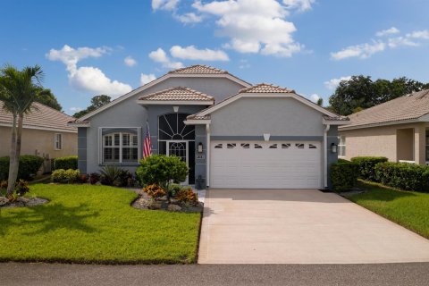 House in Port St. Lucie, Florida 2 bedrooms, 147.25 sq.m. № 2397720 - photo 2