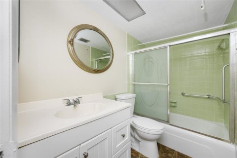 Condominio en alquiler en Saint Petersburg, Florida, 1 dormitorio, 60.39 m2 № 2111117 - foto 11