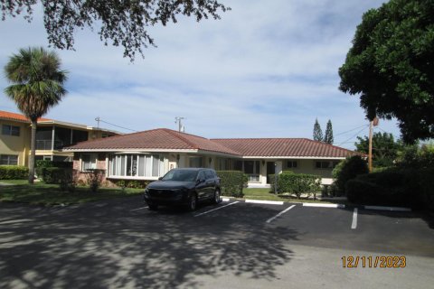 Immobilier commercial à Lighthouse Point, Floride 260.78 m2 № 2244518