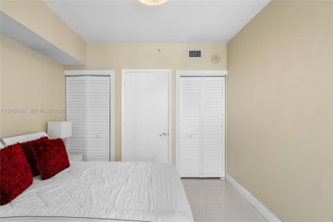 Copropriété à louer à Miami, Floride: 1 chambre, 64.85 m2 № 2168653 - photo 13