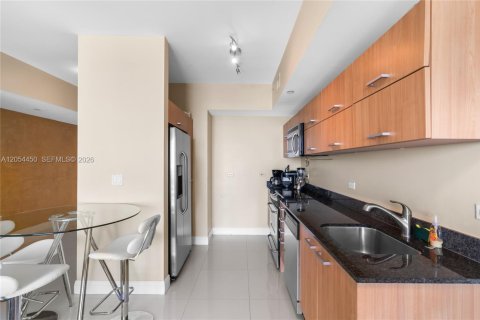 Copropriété à louer à Miami, Floride: 1 chambre, 64.85 m2 № 2168653 - photo 10