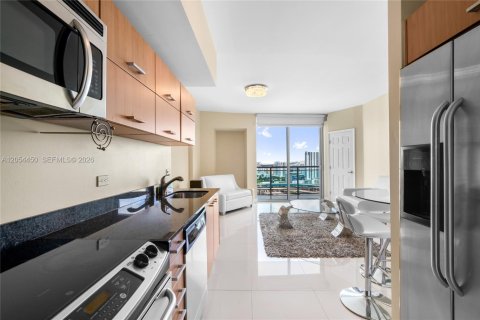 Copropriété à louer à Miami, Floride: 1 chambre, 64.85 m2 № 2168653 - photo 8