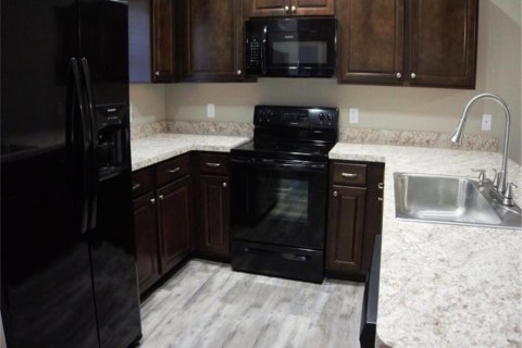 Commercial property in Citrus Springs, Florida 4 bedrooms, 190.45 sq.m. № 2150948 - photo 10