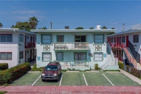 Copropriété à vendre à Miami Beach, Floride: 1 chambre, 59.46 m2 № 1957579 - photo 2