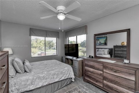 Copropriété à vendre à Ocala, Floride: 2 chambres, 95.41 m2 № 1955585 - photo 19