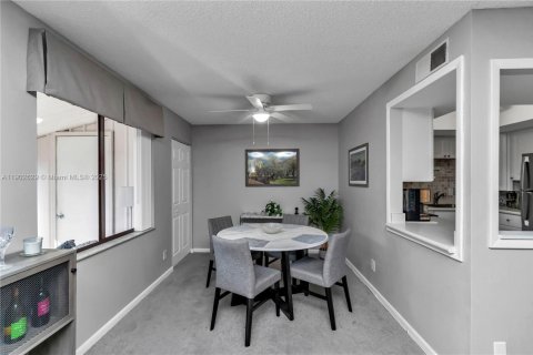 Copropriété à vendre à Ocala, Floride: 2 chambres, 95.41 m2 № 1955585 - photo 12