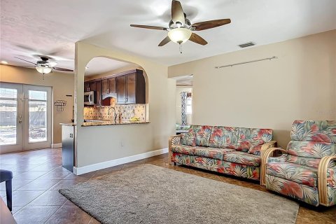 Casa en venta en Largo, Florida, 3 dormitorios, 106 m2 № 1869004 - foto 6