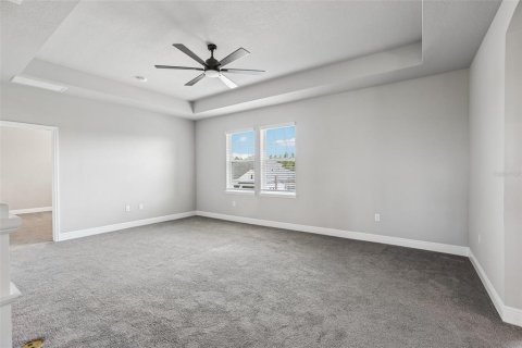 House in Land O' Lakes, Florida 4 bedrooms, 326.27 sq.m. № 2149489 - photo 30