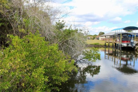 Land in Port Charlotte, Florida № 2101985 - photo 4