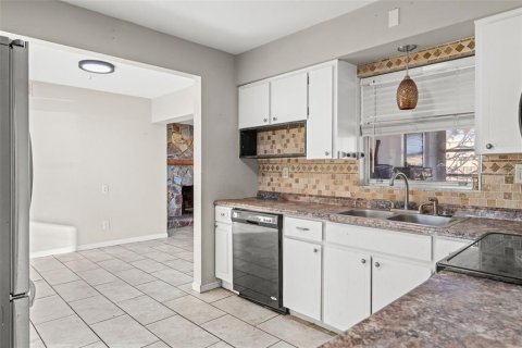 Casa en venta en Seminole, Florida, 3 dormitorios, 136.19 m2 № 1520875 - foto 5