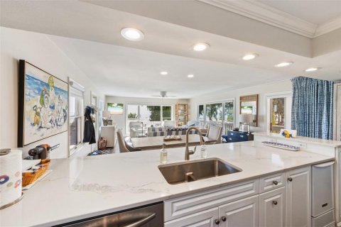 Casa en venta en Anna Maria, Florida, 4 dormitorios, 209.22 m2 № 2097281 - foto 12