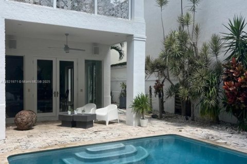 House in Key Biscayne, Florida 6 bedrooms, 372.26 sq.m. № 1786949 - photo 7