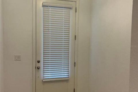 Adosado en alquiler en Apopka, Florida, 3 dormitorios, 200.48 m2 № 2094590 - foto 24