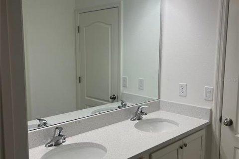 Adosado en alquiler en Apopka, Florida, 3 dormitorios, 200.48 m2 № 2094590 - foto 14
