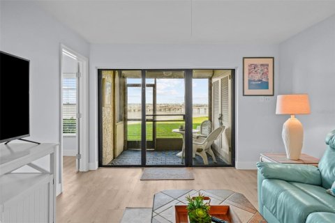 Copropriété à louer à Saint Petersburg, Floride: 2 chambres, 85.01 m2 № 1736743 - photo 14