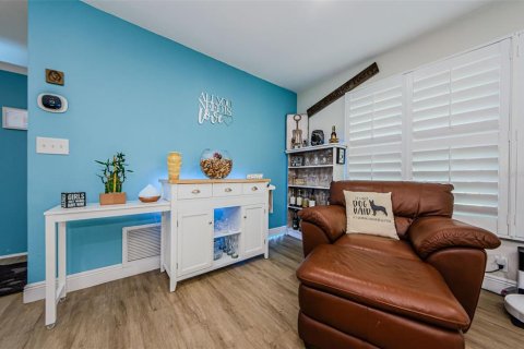 Купить виллу или дом в Клируотер, Флорида 10 комнат, 147.44м2, № 2410547 - фото 16