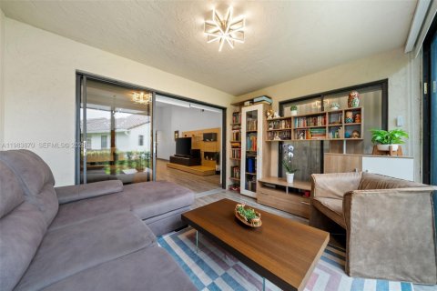 Купить виллу или дом в Авентура, Флорида 2 спальни, 126.16м2, № 2049103 - фото 14