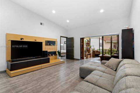 Купить виллу или дом в Авентура, Флорида 2 спальни, 126.16м2, № 2049103 - фото 11