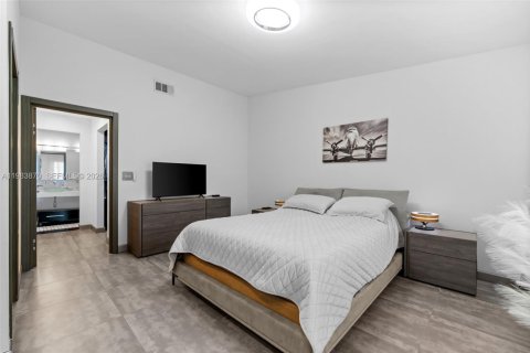 Купить виллу или дом в Авентура, Флорида 2 спальни, 126.16м2, № 2049103 - фото 15