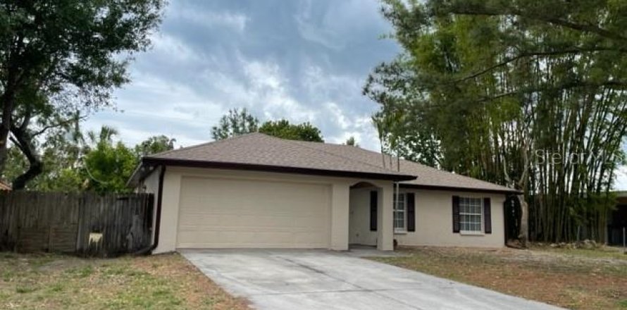 Villa ou maison à Palmetto, Floride 3 chambres, 129.13 m2 № 2388109