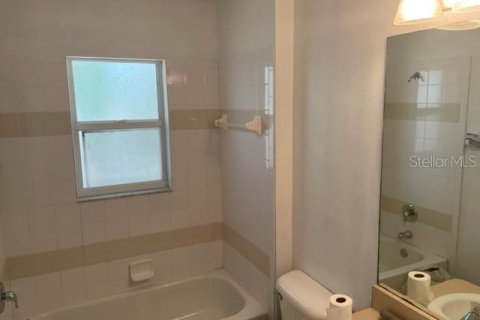 Villa ou maison à louer à Palmetto, Floride: 3 chambres, 129.13 m2 № 2388109 - photo 7