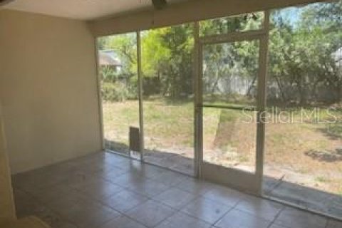 Villa ou maison à louer à Palmetto, Floride: 3 chambres, 129.13 m2 № 2388109 - photo 8