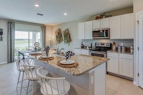 Villa ou maison à vendre à Wimauma, Floride: 5 chambres, 248.42 m2 № 2228022 - photo 8