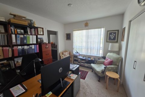 Купить таунхаус в Лодерхилл, Флорида 3 спальни, 126.35м2, № 2046320 - фото 5