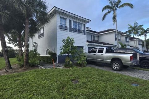 Купить таунхаус в Лодерхилл, Флорида 3 спальни, 126.35м2, № 2046320 - фото 12