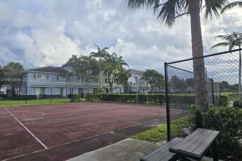 Купить таунхаус в Лодерхилл, Флорида 3 спальни, 126.35м2, № 2046320 - фото 22