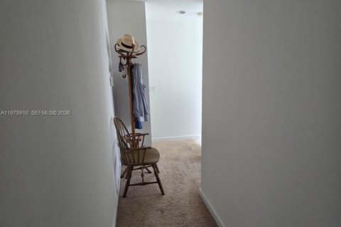 Купить таунхаус в Лодерхилл, Флорида 3 спальни, 126.35м2, № 2046320 - фото 7