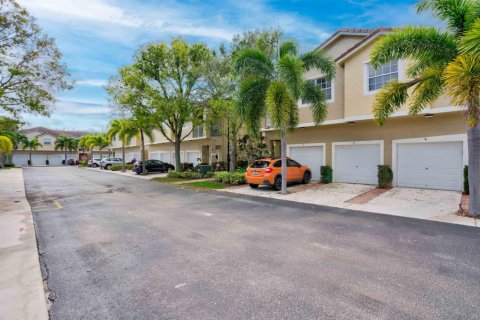 Condo in Tequesta, Florida, 3 bedrooms № 2261972 - photo 4