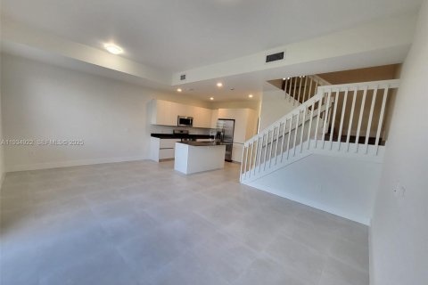 House in Homestead, Florida 3 bedrooms № 1994117 - photo 16