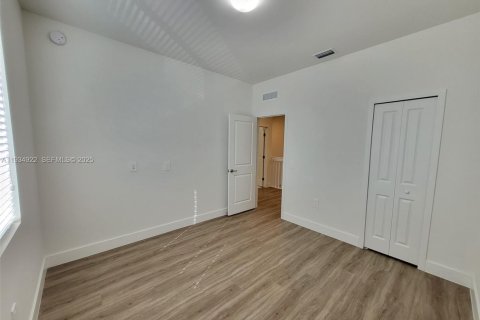 House in Homestead, Florida 3 bedrooms № 1994117 - photo 29