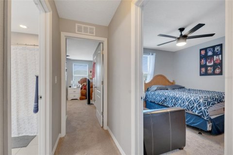 Townhouse in Kissimmee, Florida 3 bedrooms, 173.73 sq.m. № 1917645 - photo 20