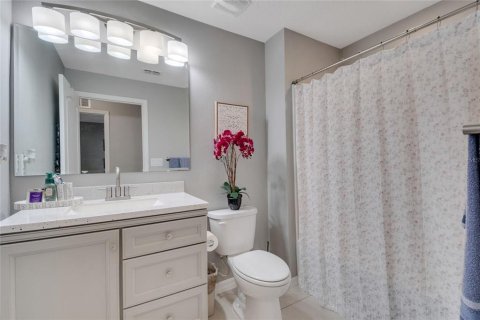 Townhouse in Kissimmee, Florida 3 bedrooms, 173.73 sq.m. № 1917645 - photo 16