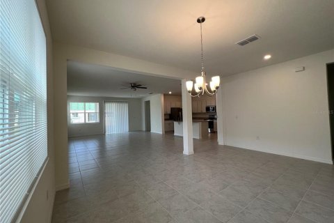 Villa ou maison à louer à Davenport, Floride: 4 chambres, 216.74 m2 № 2096084 - photo 7