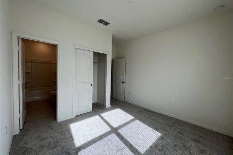 Villa ou maison à louer à Davenport, Floride: 4 chambres, 216.74 m2 № 2096084 - photo 18