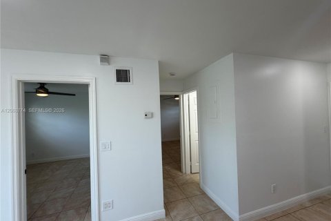 Appartement à louer à Davie, Floride: 2 chambres № 2286461 - photo 7