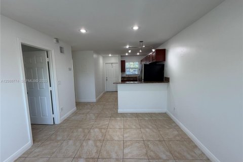 Appartement à louer à Davie, Floride: 2 chambres № 2286461 - photo 6